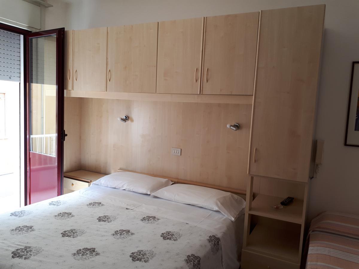 Hotel Villa Dina Lido di Jesolo Ngoại thất bức ảnh