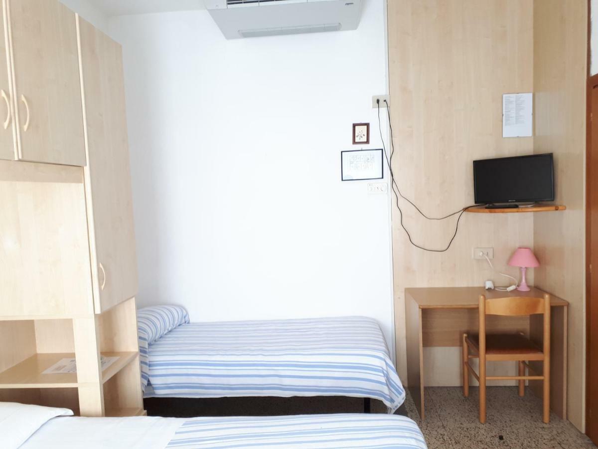 Hotel Villa Dina Lido di Jesolo Ngoại thất bức ảnh