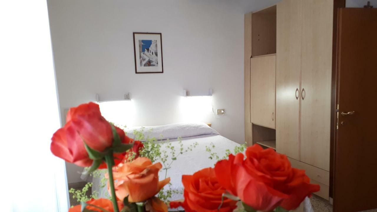 Hotel Villa Dina Lido di Jesolo Ngoại thất bức ảnh