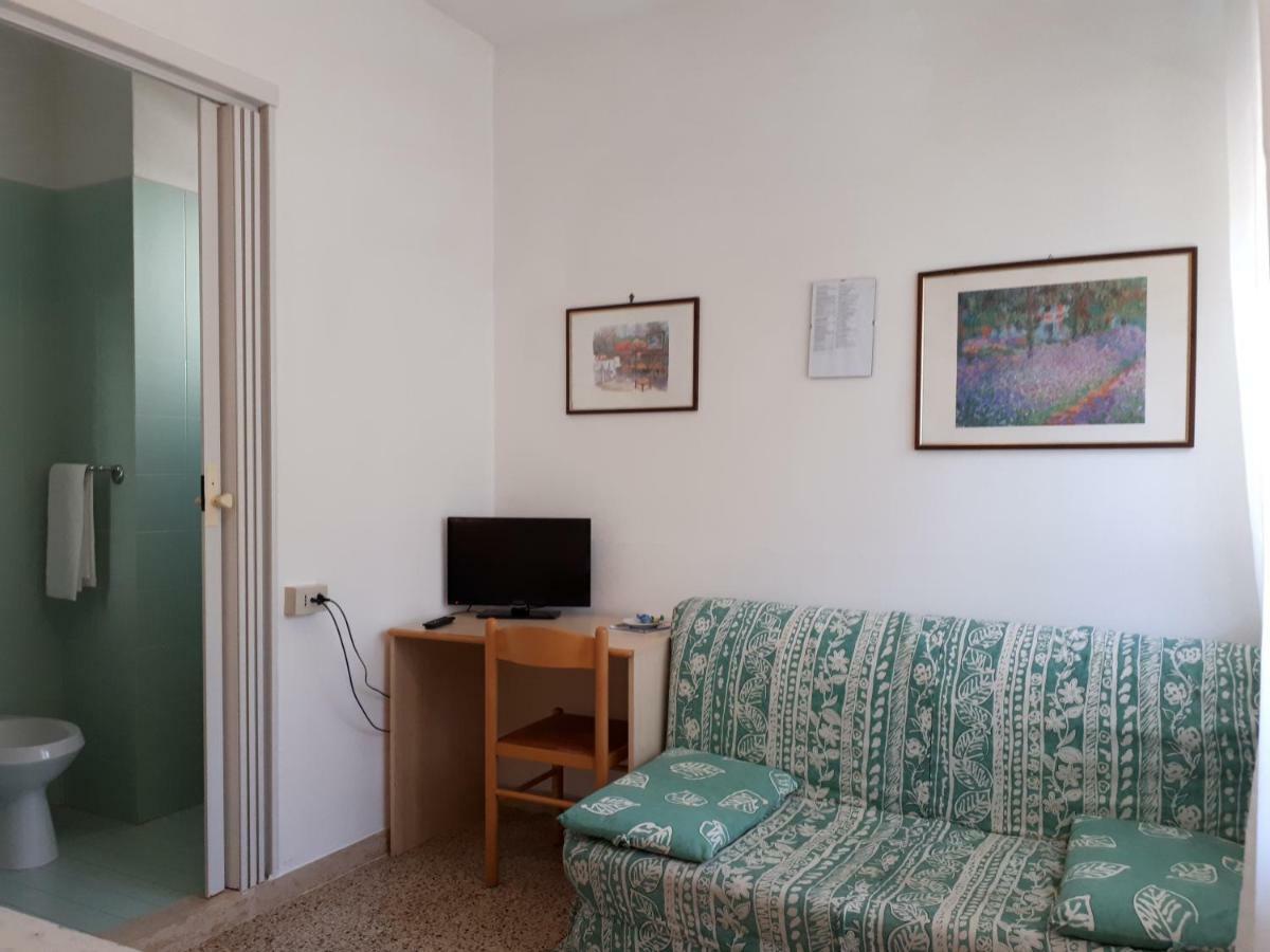 Hotel Villa Dina Lido di Jesolo Ngoại thất bức ảnh