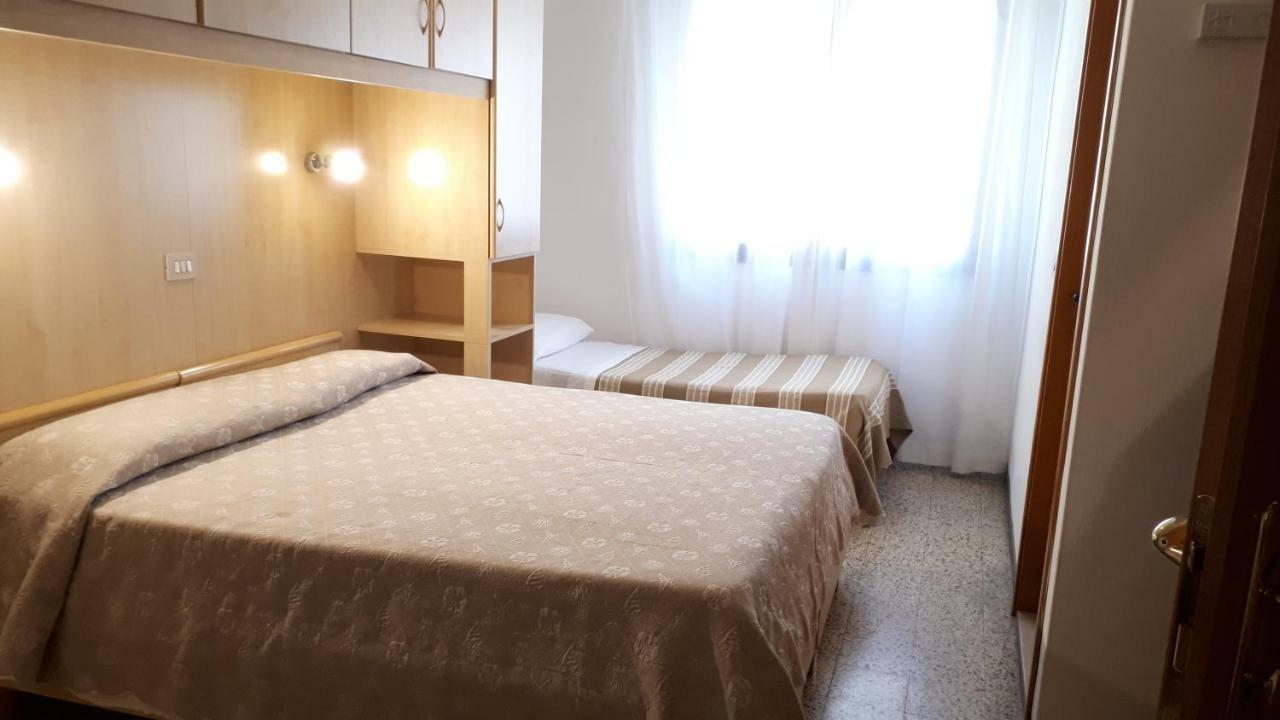 Hotel Villa Dina Lido di Jesolo Ngoại thất bức ảnh